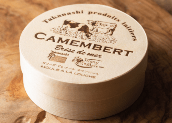 Image of a camembert. 